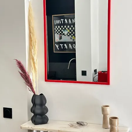 Chic Et Confort- Nice- 3 A 5 Personnes アパート