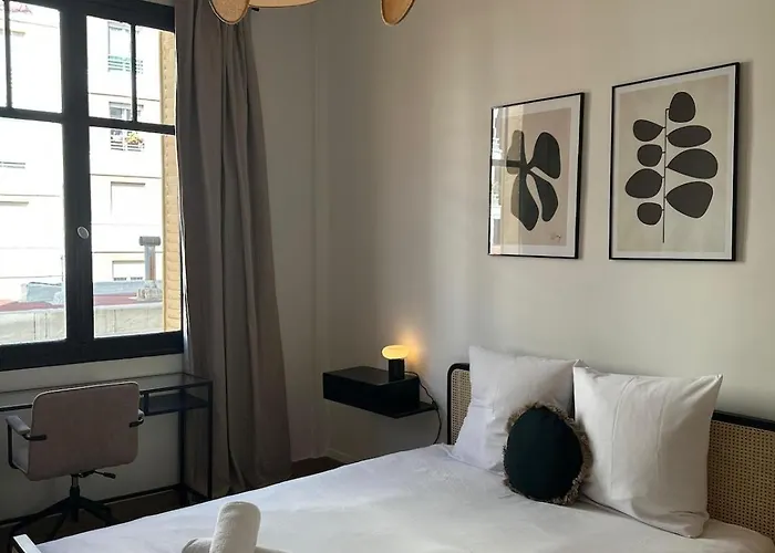 Chic Et Confort- Nice- 3 A 5 Personnes *