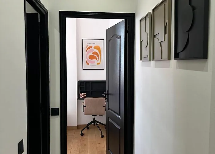 Chic Et Confort- Nice- 3 A 5 Personnes Ницца