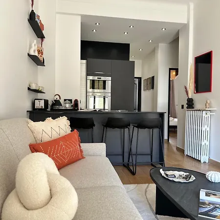 Chic Et Confort- Nice- 3 A 5 Personnes Апартаменты